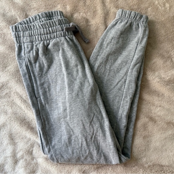 ALDI Gear 2024 Jogger Sweatpants Grey Embroidered Size M - Picture 10 of 10